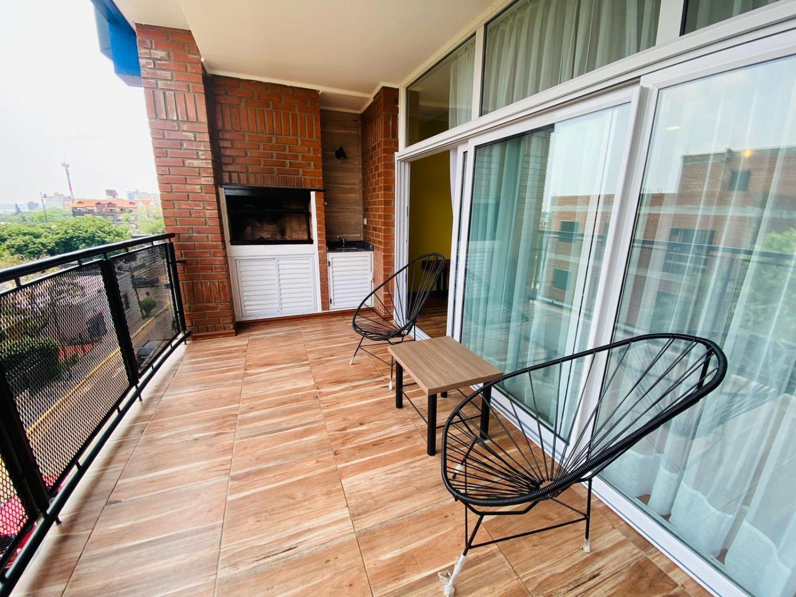 Amplio Y Calido Con Parrilla En El Balcon Apartment Posadas Exterior photo